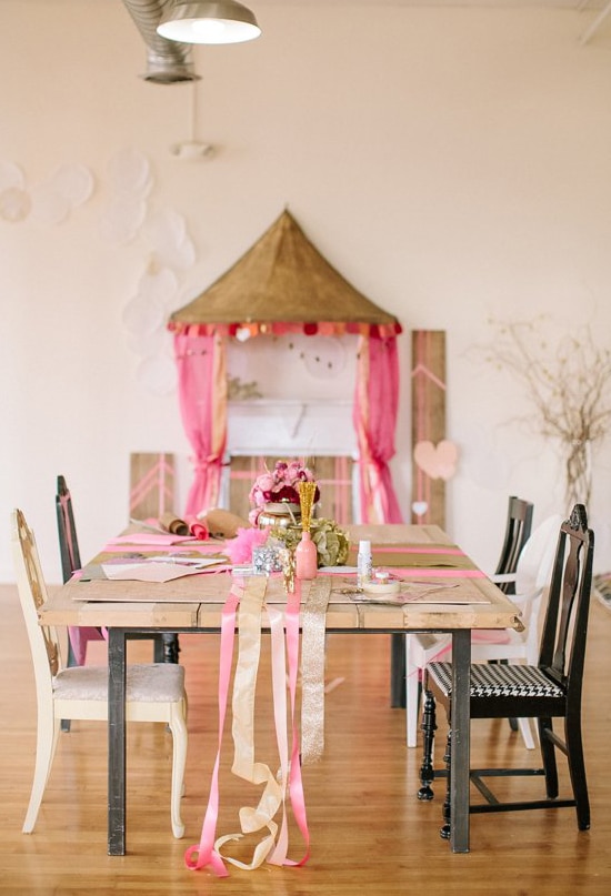 Amazing DIY Pink Gold and Glittery Valentine's Day Party Ideas 