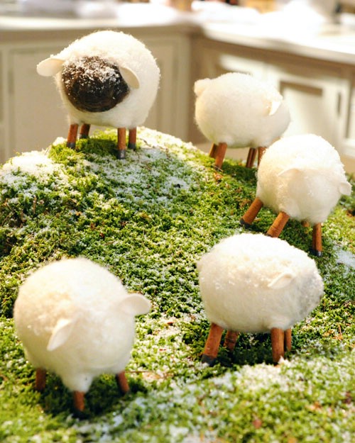 Felted Sheep - 80 Fabulous Easter Decorations You Can Make Yourself