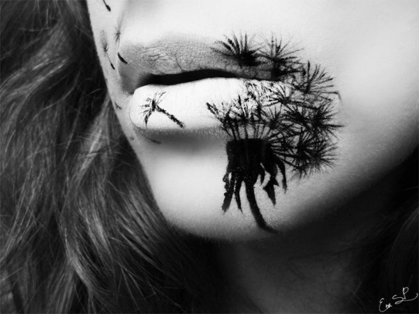 14 Genius DIY Halloween Lip Art Makeup Ideas