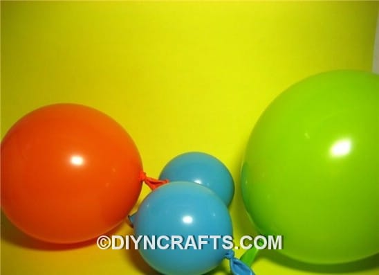 step-2-blow-3-balloons