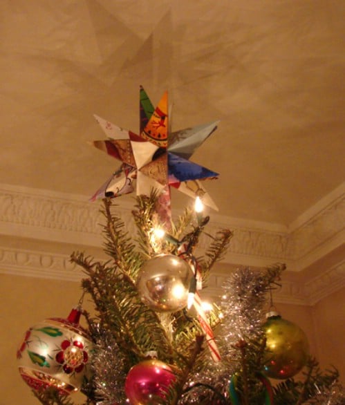 Christmas Card Star - 20 Genius DIY Recycled and Repurposed Christmas Crafts