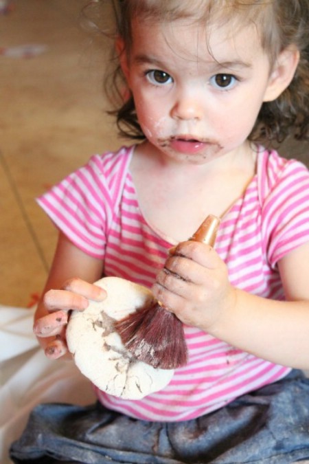 Let your child excavate edible dinosaur fossils.