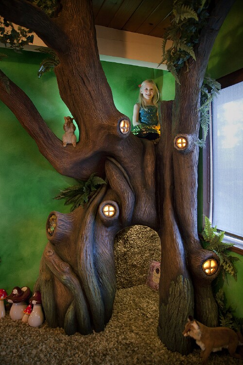 Dreamy enchanted forrest girl bedroom project.