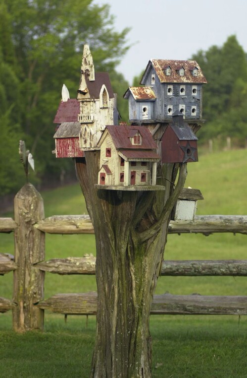 Birdhouse Village