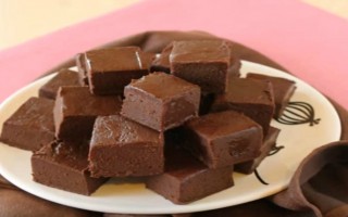 How to Make Chocolate Fudge in the Microwave