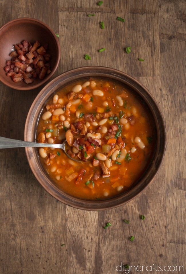 Finished white bean with crispy bacon soup.