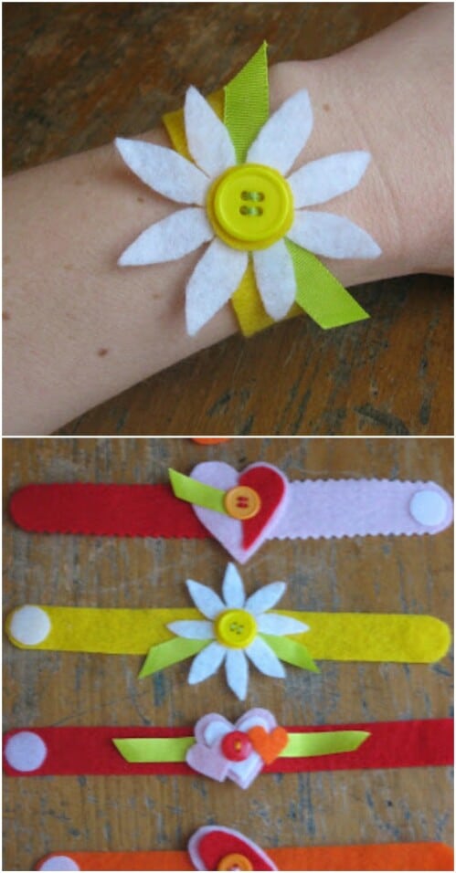 Valentine's Day Wristlets - 20 Adorable And Easy DIY Valentine's Day Projects For Kids