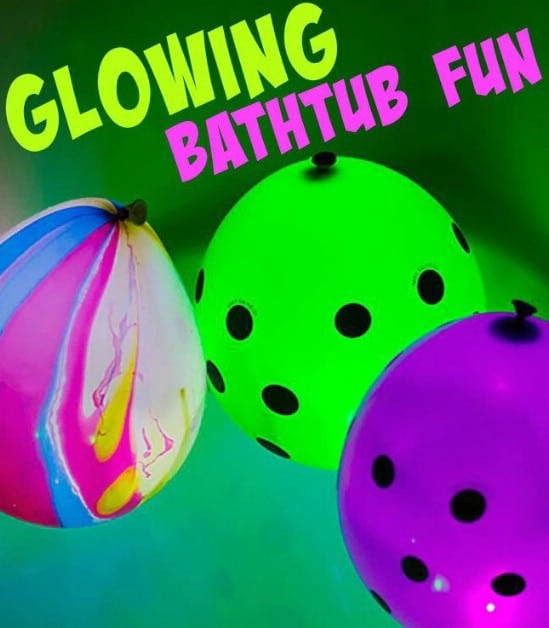Glow In The Dark Bathtub Fun - 25 Amazingly Fun Glow In The Dark DIY Projects For Kids