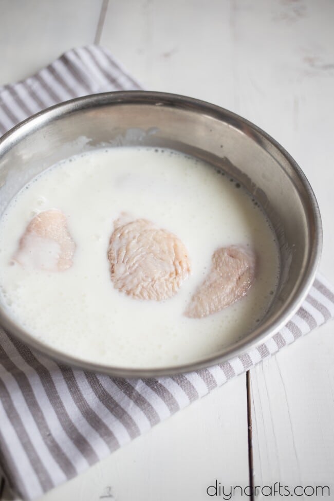Soaking chicken in buttermilk