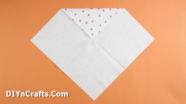 How to Make This Ridiculously Cute Easter Napkin Bunny Bag {Step 1}