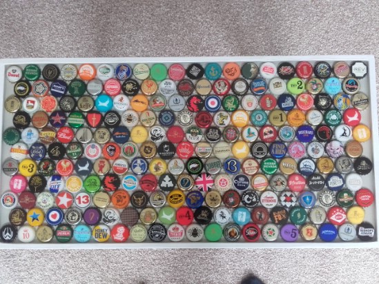 How to Create a Colorful Table Using Old Bottle Caps { Perfect Man Cave Furniture }