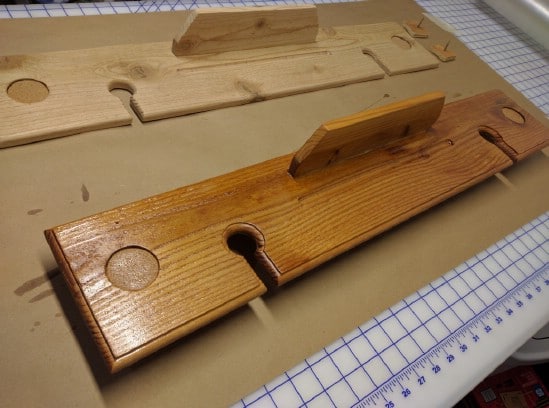 Steps on How to Create a Gorgeously Rustic Wooden Wine Bath Tray