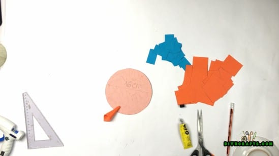 Steps - How to Make a Stunning Flowery Wreath Out of Nothing More Than Paper