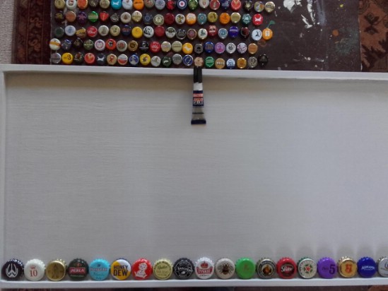 How to Create a Colorful Table Using Old Bottle Caps { Perfect Man Cave Furniture }