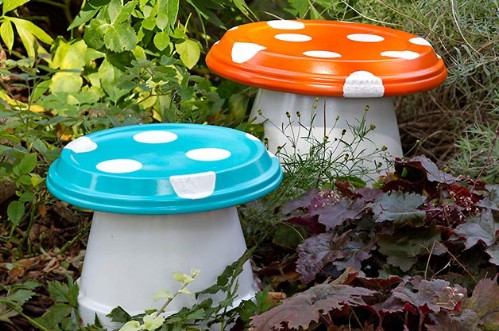 20 Lovely DIY Summer Garden Decorations