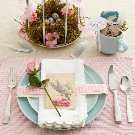 Birdcage Centerpiece - 40 Beautiful DIY Easter Centerpieces to Dress Up Your Dinner Table
