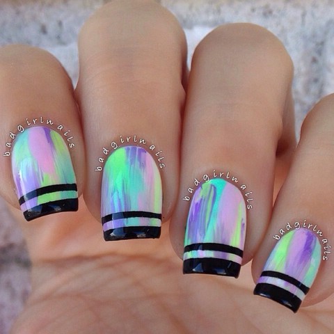 Pastel nails with black tips