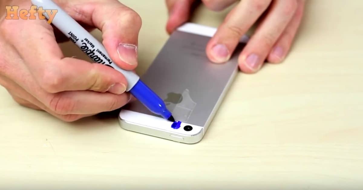 How to Turn Your Phone's Camera Into a Blacklight DIY & Crafts