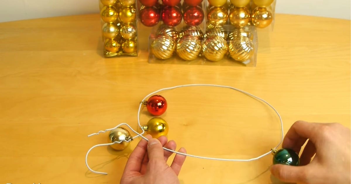 How to Make a Festive Christmas Wreath Out of an Old hanger and Cheap