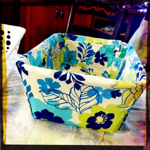 60 Plastic Bin and Drawer Decorating Ideas to Beautify Your Home