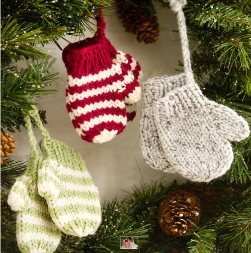 16 Creative DIY Crochet Christmas Ornaments